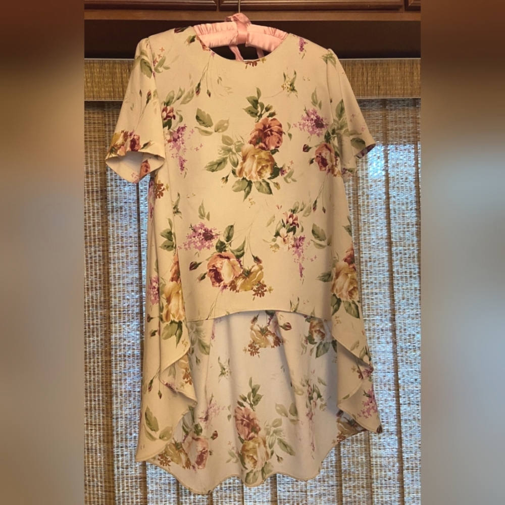 Philosophy | High-low White Floral Tunic